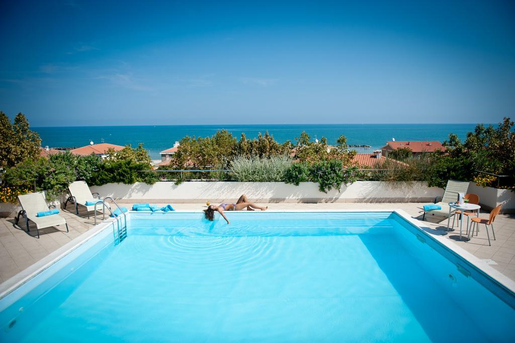 Phi Hotel Alcione Francavilla Al Mare Exterior foto