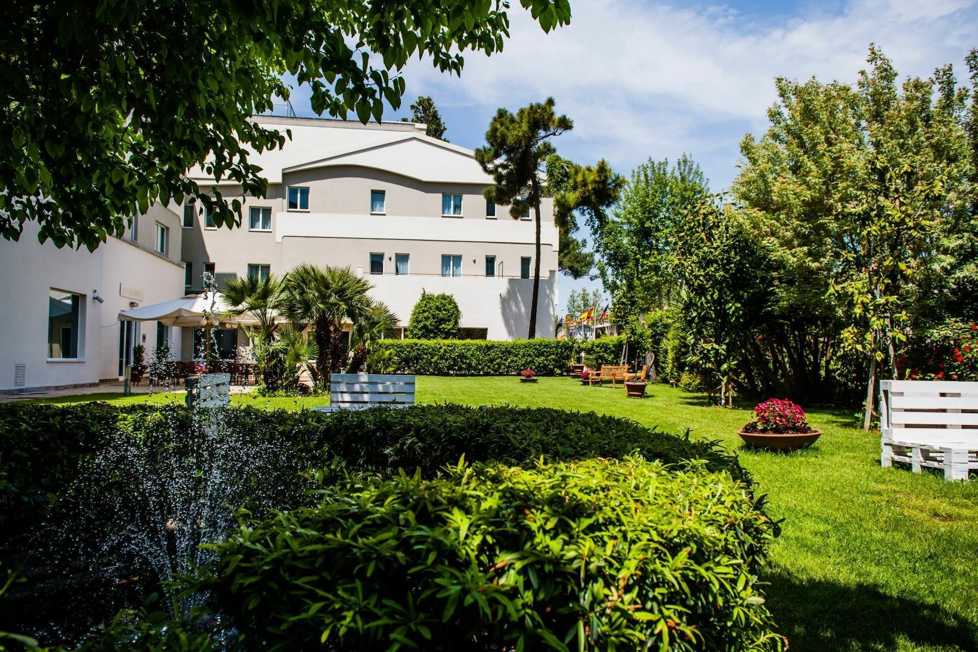 Phi Hotel Alcione Francavilla Al Mare Exterior foto